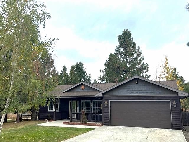 1st image of 651 Brady Dr