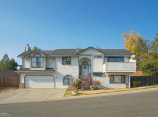 186 Cypress Hill Dr, Grass Valley, CA 95945