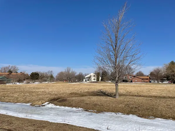 162 Prairie Turn Rd, Cabery, IL 60919