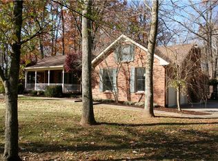 1025 S Lakeview Dr, Hermitage, TN 37076