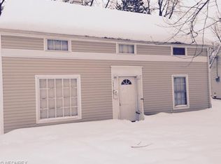 19812 Cherrywood Ln, Warrensville Heights, OH 44128