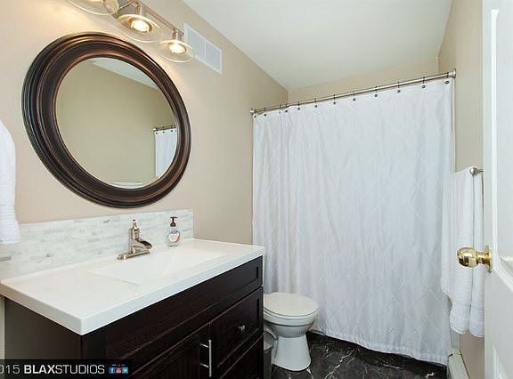 5th image of 3785 Regius Ave