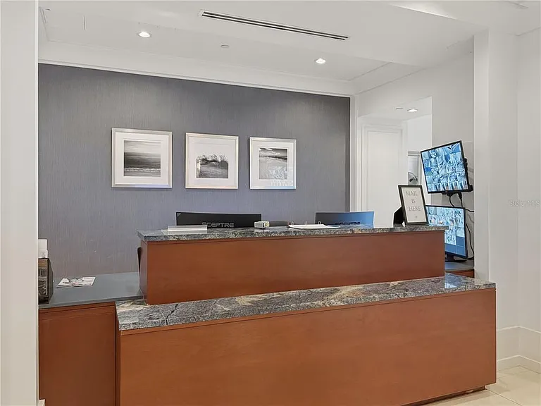 1350 Main St #302 — Photo 18