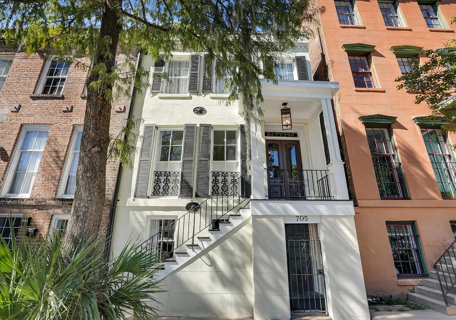 705 Barnard St - Apt A — Photo 4