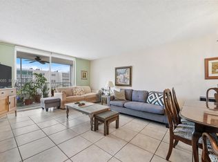 Meadowbrook 500, Hallandale Beach, FL 33009