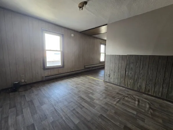 JGOFF 115 N 7th Street, 115 N 7th St #6, Miles City, MT 59301