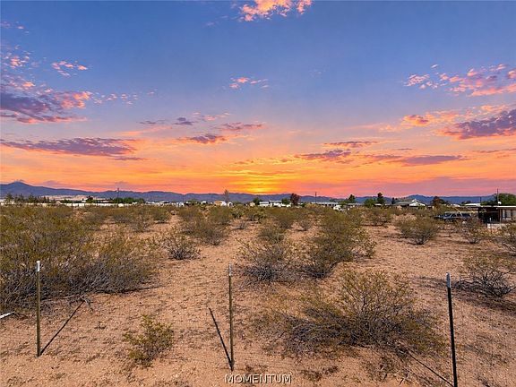 2nd image of 4628 Glen Canyon Rd #60