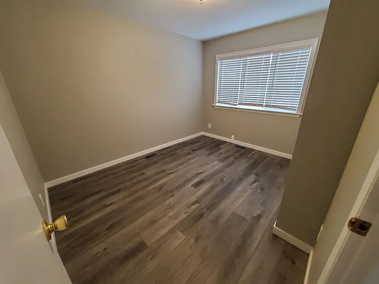 1711 SW Kent Pl — Photo 15