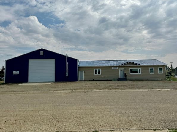 123 2nd St W, Chester, MT 59522