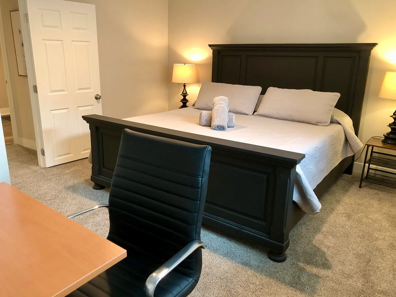 2 bed, 1120 sqft, $1,850 — Photo 2