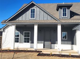 11621 NW 103rd St, Yukon, OK 73099