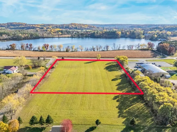 N6317 Lake Breeze Ln, Scandinavia, WI 54977