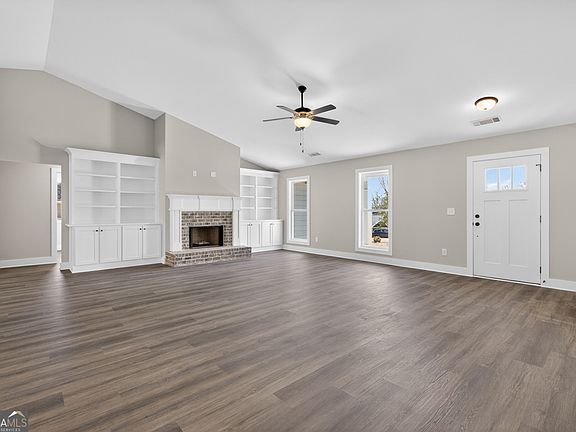 5th image of 1247 Anderson Thomas Rd #9