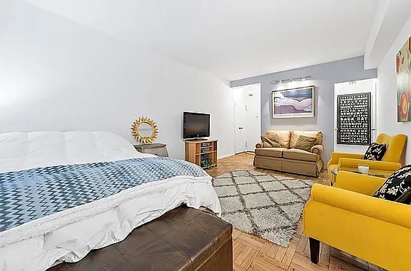 2nd image of 240 E 46th St APT 3J