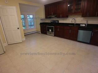 7 High St #SD3, Brookline, MA 02445