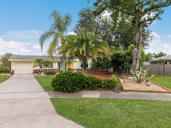 3rd image of 942 Orca Cir