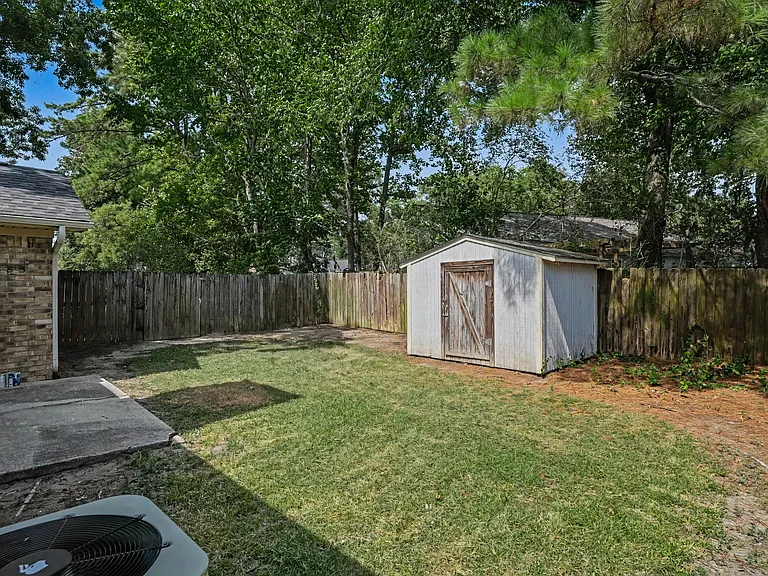 522 Temple Rd — Photo 31