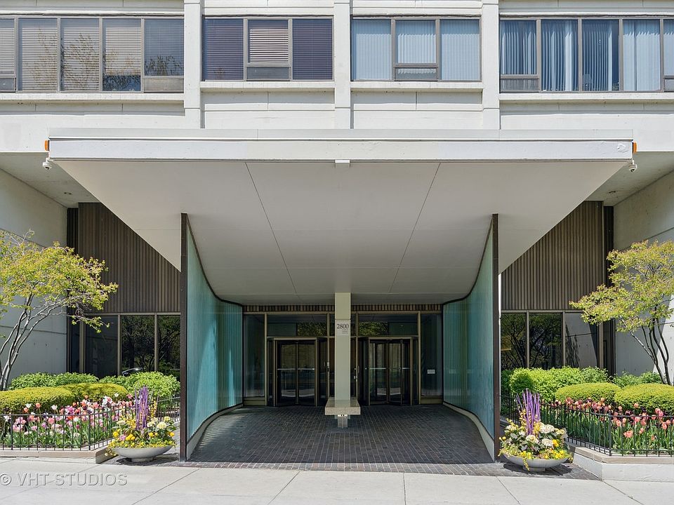 1st image of 2800 N Lake Shore Dr APT 401