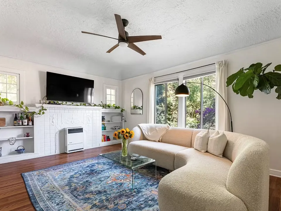 1508 Micheltorena St #8