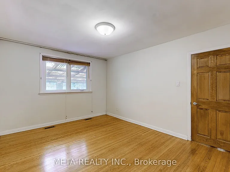 36 Dewlane Dr — Photo 10