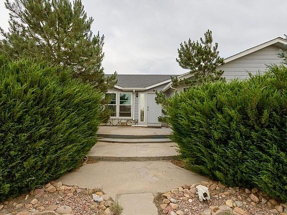 4th image of 544 N Raymont Dr