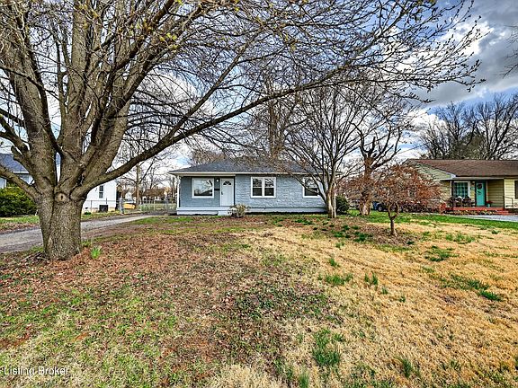 2nd image of 10413 Grafton Hall Rd