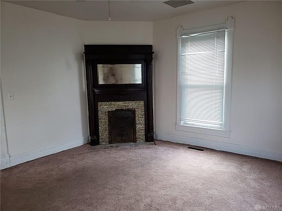 3rd image of 12 W Xenia St