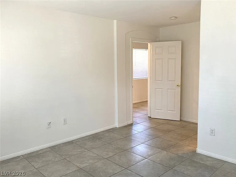 4990 Tioga Pass Ave — Photo 7