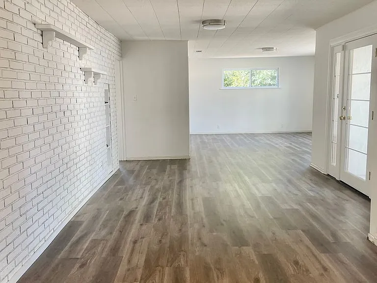 5660 Bradd Way — Photo 4