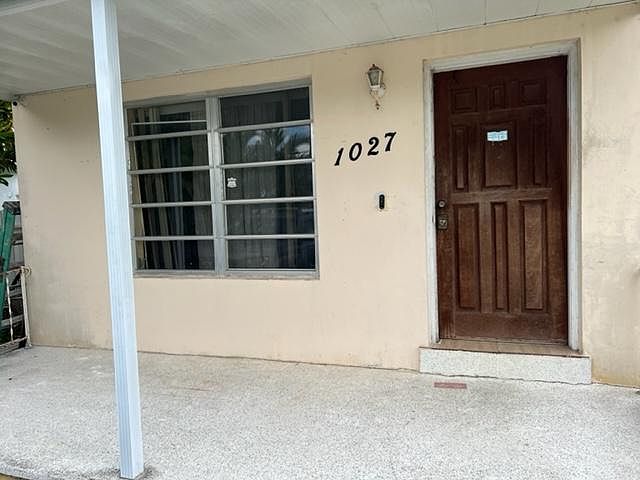 1st image of 1027 NW 25th Ave