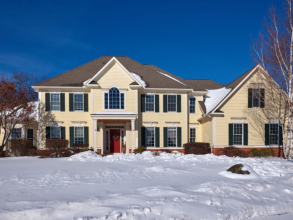 1st image of 184 Kingswood Dr