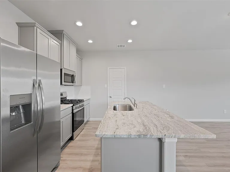 10107 Gold Finch Run — Photo 29
