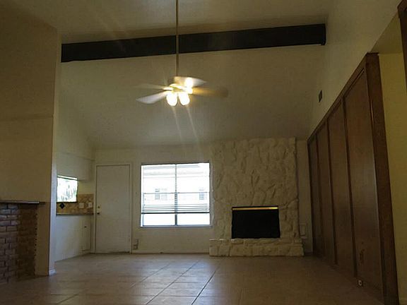 3rd image of 4911 Colombia Dr
