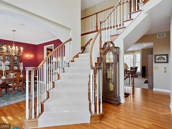 4th image of 4005 Garland Ln N