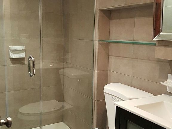5th image of 25-52 31st St #2R