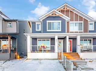371 N Fireside Way, Cochrane, AB T4C3B1
