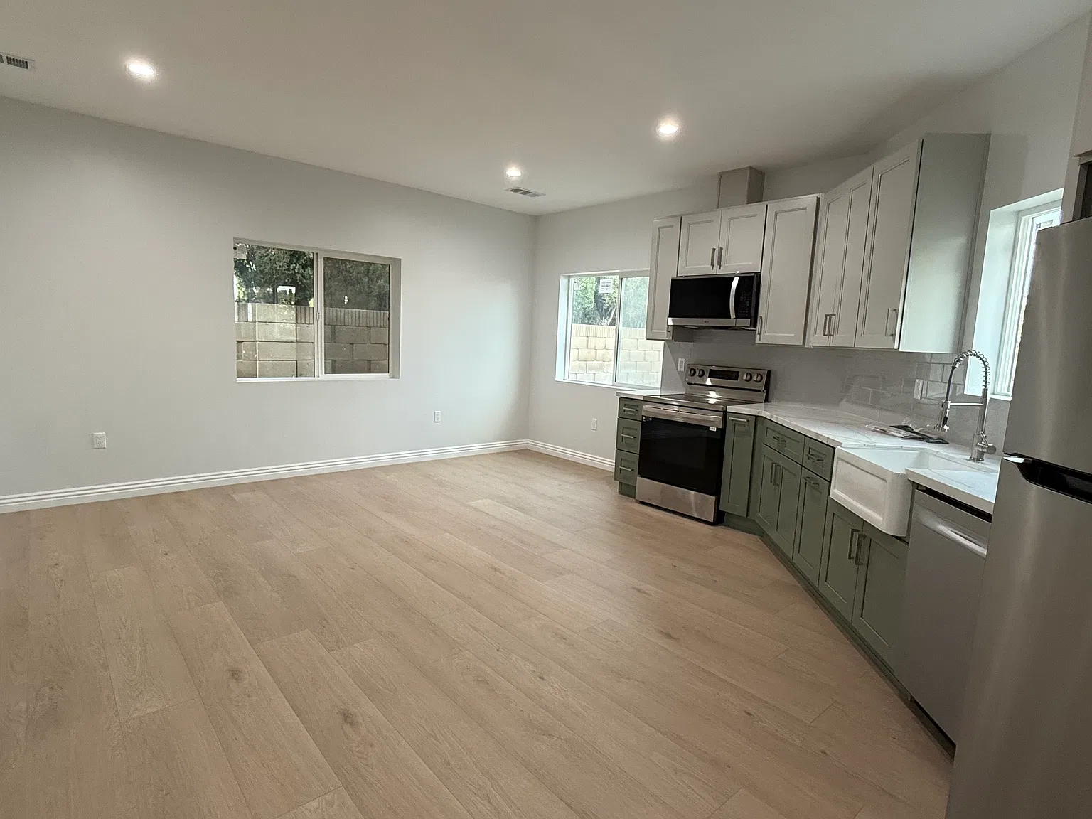 Luders Ave, Garden Grove — Photo 4