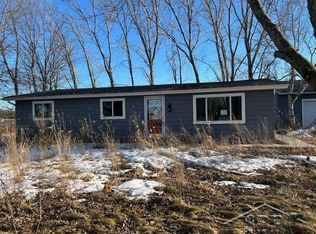 19821 Dice Rd, Merrill, MI 48637