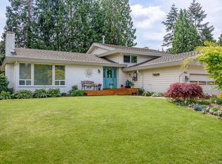 8951 NE 192nd Pl, Bothell, WA 98011