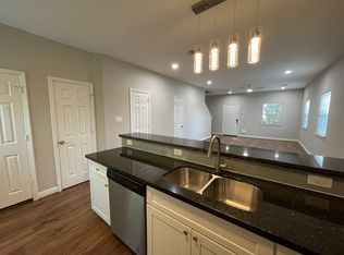 5011 Mallow St #5011B, Houston, TX 77033