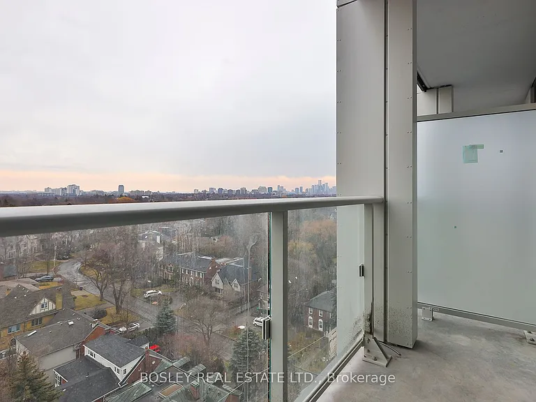 2020 Bathurst St #1219 — Photo 18