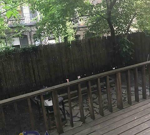 5th image of 213 E 89th St APT 1B