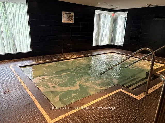 28 Ted Rogers Way #2505 — Photo 13