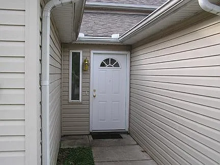 3 bed, 1000 sqft, $950 — Photo 4