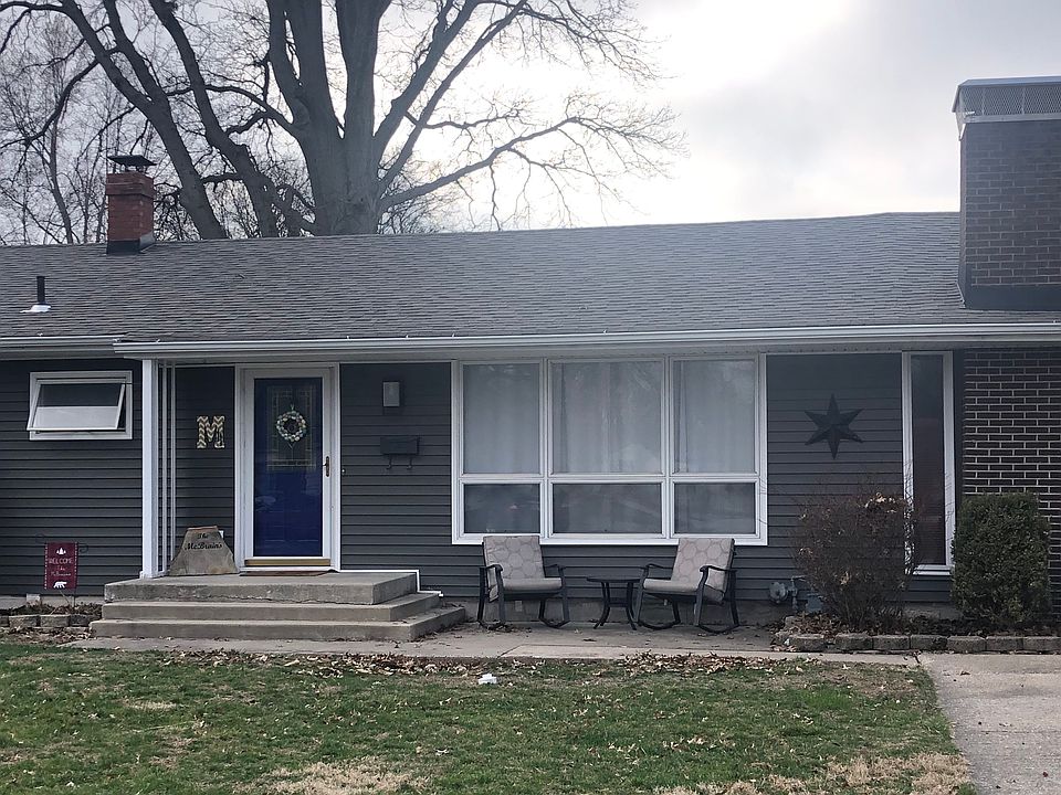 1st image of 11 Northcrest Dr