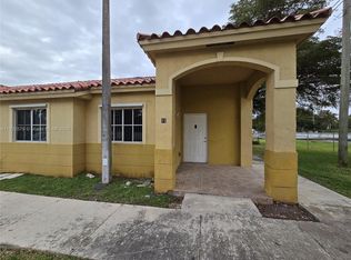 15 NE 13th Ave #1, Homestead, FL 33033