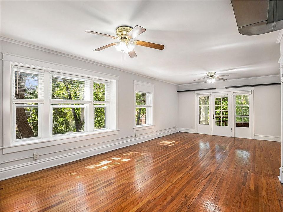 703-705 W 38th St, Kansas City, MO 64111 | Zillow