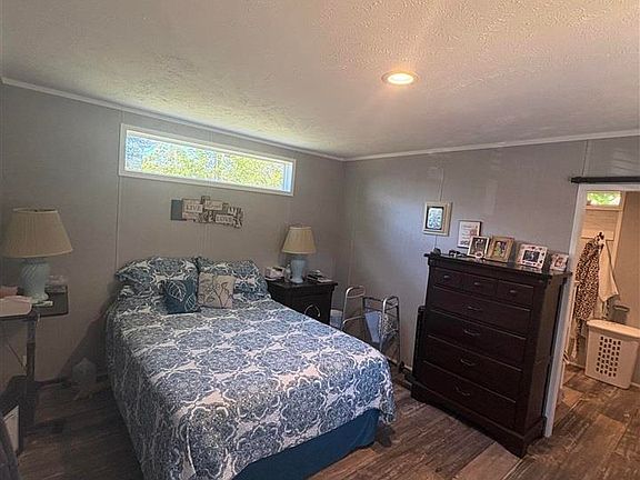 4th image of 3804 Deer Haven Dr