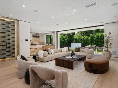 315 Veteran Ave, Los Angeles, CA, 90024