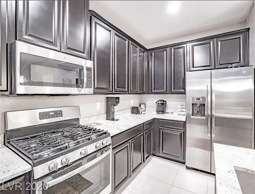 8418 Classique Ave — Photo 4